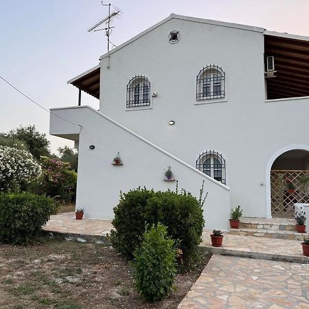 Kouros Apartments Litheres Exterior photo